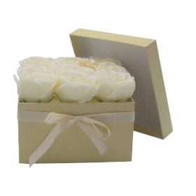 Bouquet de Flores de Sabão - 9 Rosas Creme - Quadrado