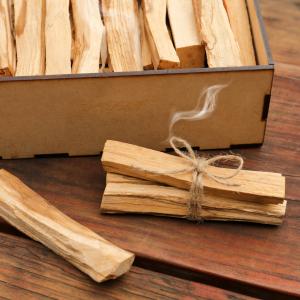 Distribuidor de palo santo da américa do sul